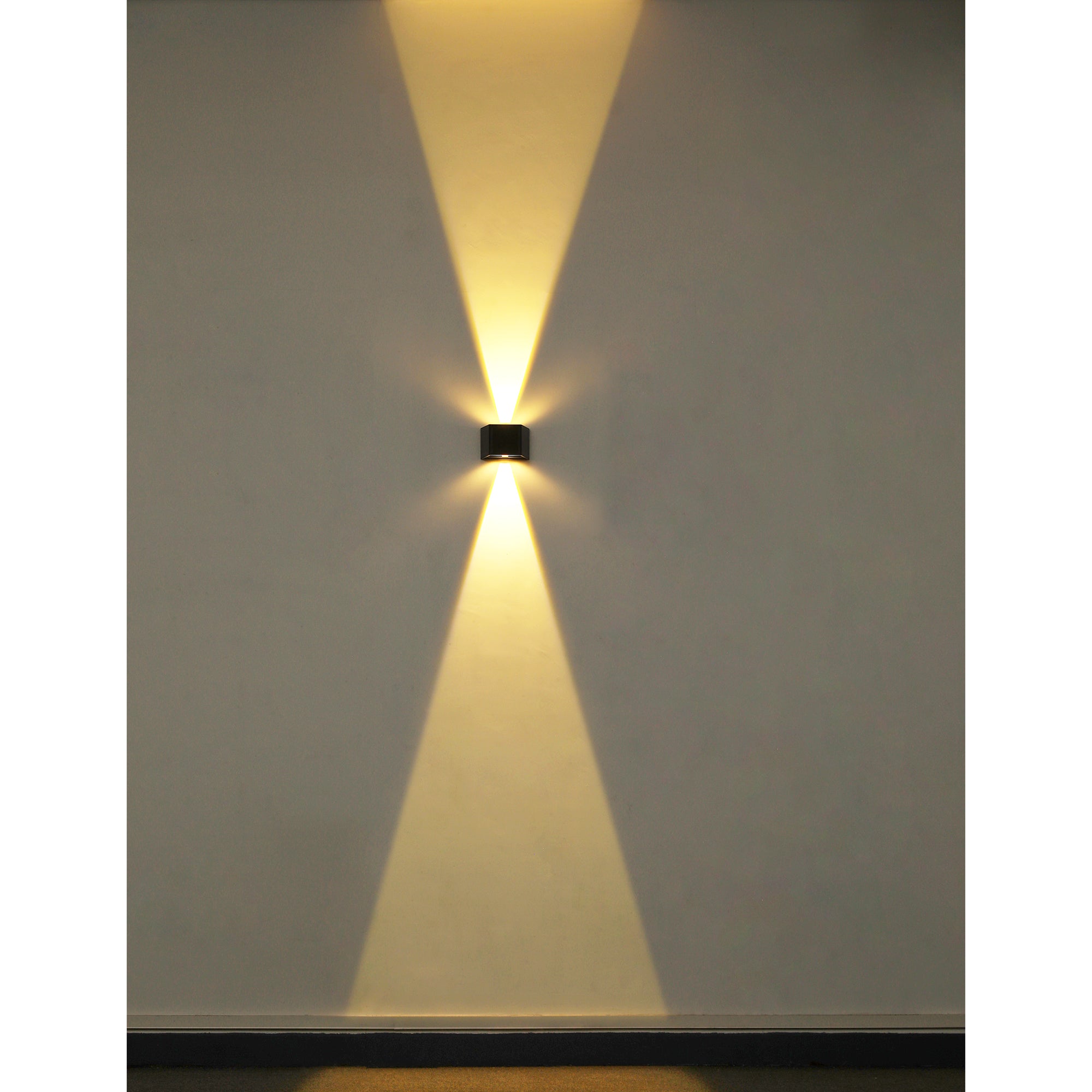 Solar Powered Adjustable Beam Angle Up Down Wall Light, Wireless, No Mains Power Needed, 1300mAh