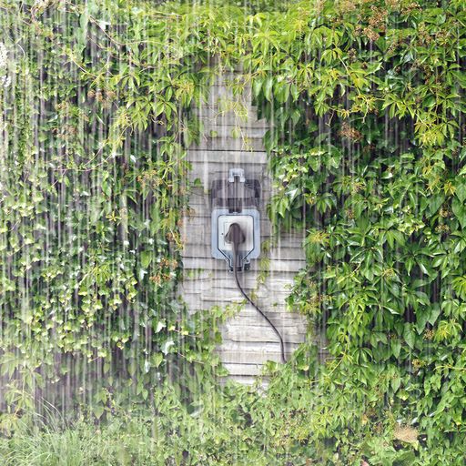 ENER-J Smart WiFi Weatherproof Outdoor Socket, IP55 Waterproof 13A Single Plug, App & Voice Control with Alexa/Google, Remote Timer & Automation